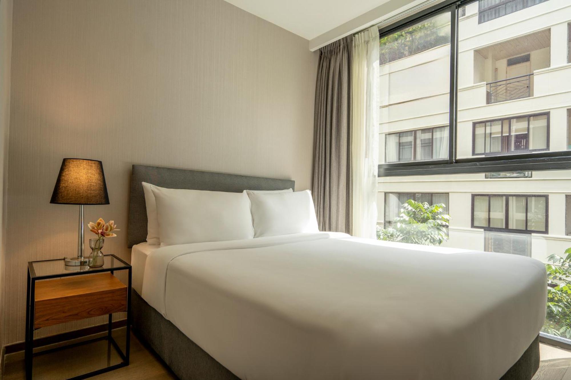 Walton Suites Sukhumvit Bangkok Exterior foto